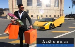 Bakıda tanınmış fotoqraf öz “Lamborghini“sində qəzaya düşüb