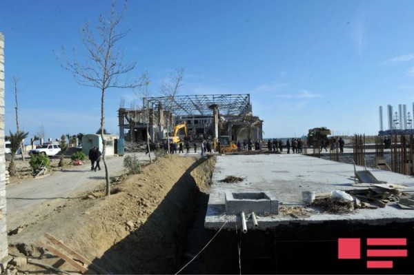 İstirahət mərkəzində yaralanan fəhlələrin SON DURUMU