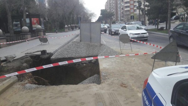 Bakının əsas küçələrindən birində hərəkət məhdudlaşdırıldı