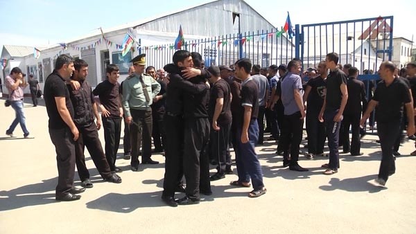 “Azərbaycan Prezidenti 3 800-dən çox məhkumu əfv edib”