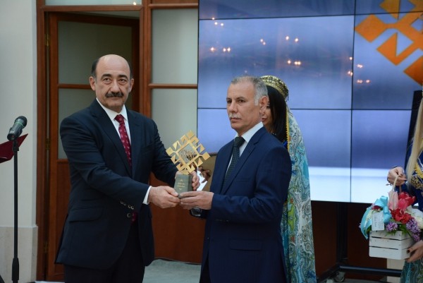 Arxeoloq Səfər Aşurov “Milli İrs mükafatına” layiq görüldü
