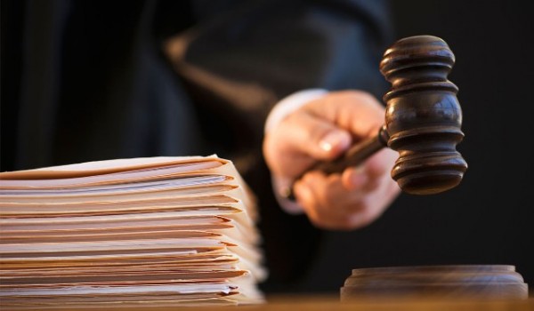 76 nəfər valideynlik hüququndan məhrum edilib