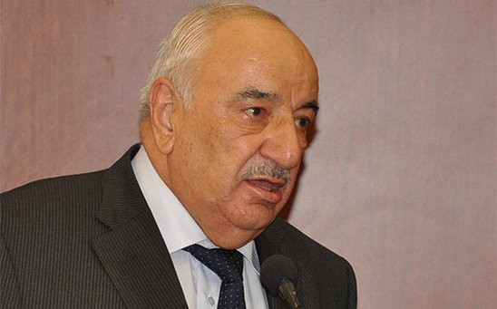 Abid Şərifov: “Kimsə xəstələnəndə bunu insanlara çatdırmaq üçün sevinirik?“