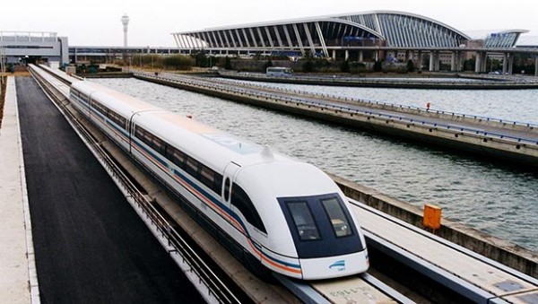 Çin “İpək yolu” ölkələrinə sürətli qatarlar verəcək