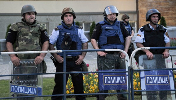 Makedoniya parlamentində bomba həyəcanı