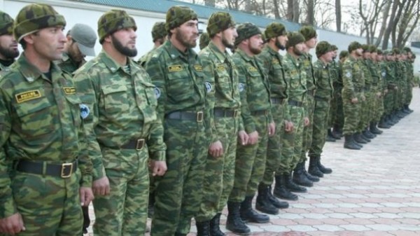 Putin 60 minlik “müsəlman ordusu”nu Suriyaya yeridir