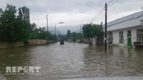 Şamaxıda Ağsu çayının daşması nəticəsində üç kəndlə əlaqə kəsilib