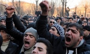 Ermənistanda siyasi məhbuslar xalqı üsyana çağırdı