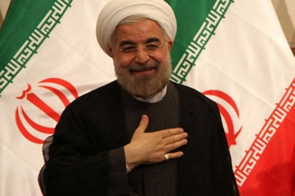 Həsən Ruhani: “ABŞ və Səudiyyə Ərəbistan arasında razılaşma şou xarakteri daşıyır”