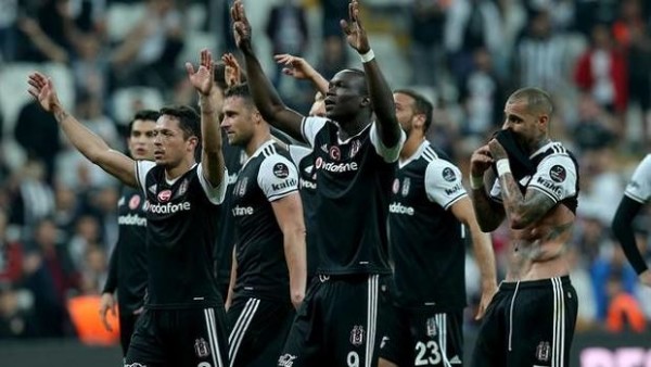 “Beşiktaş“ 15-ci dəfə Türkiyə çempionu oldu