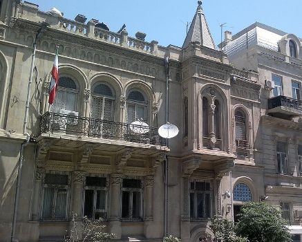 İranın Azərbaycandakı səfirliyi Tehrandakı terror hadisəsi ilə bağlı bəyanat yayıb