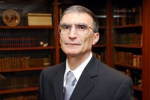 Nobel mükafatçısı Azərbaycana gəlir