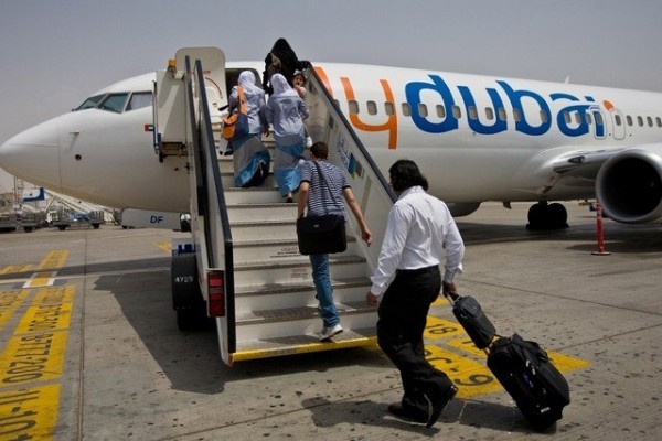 Dubay aeroportunda pasportları smartfonlar əvəz edəcək