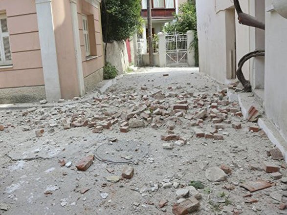 Yunanıstanın Lesbos adasında güclü zəlzələ baş verib