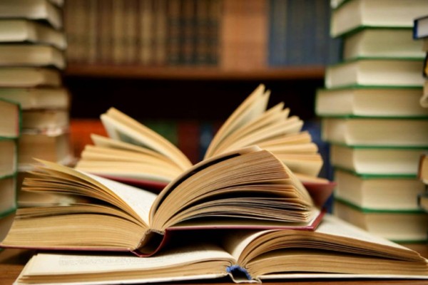 Akademik dilimizdəki səhv sözləri açıqladı
