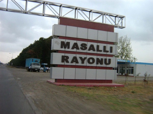 Masallıda bir məktəb bağlanır: müəllim və şagirdlərdən etiraz