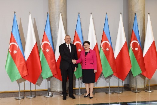 Azərbaycan Prezidenti  Polşanın Baş naziri ilə görüşüb