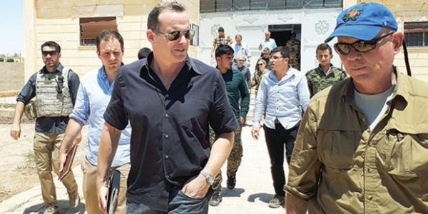 ABŞ rəsmisi yenidən terrorçularla görüşdü