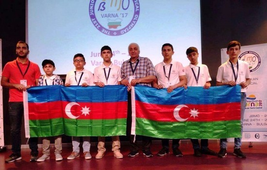 Azərbaycan məktəbliləri Beynəlxalq olimpiadada medallar qazanıblar