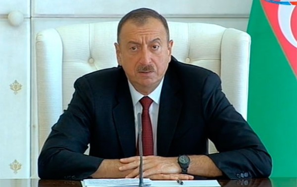 Prezident “Hacı Cavad“ məscidini özbaşına sökən məmuru cəzalandırdı