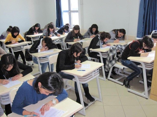 Buraxılış imtahanlarının nəticələri açıqlandı: 1063 şagird imtahana gəlməyib