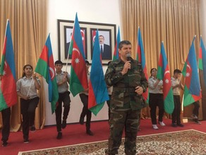 Gənclər hərbi xidmətə yola salınıblar