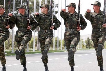 “Məmurun balası, varlının oğlu hərbi xidmətə getmirsə…” – Veteran zabitimizin tövsiyəsi