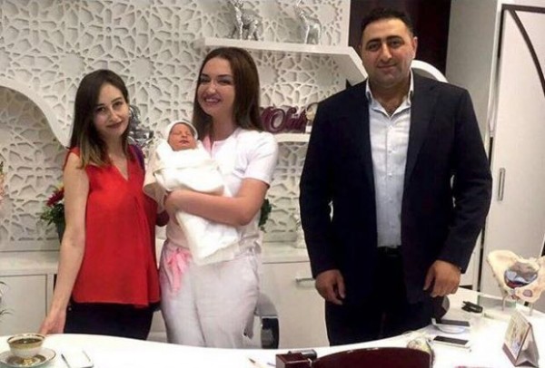 Ramil Səfərov 5 günlük oğlu ilə – FOTO