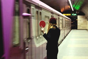 Bakı metrosu yay qrafikinə keçib