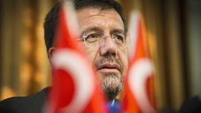 Türkiyənin iqtisadiyyat nazirinə Avstriyaya giriş qadağan edilib
