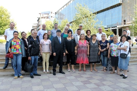 Nazirlik əlilləri istirahət mərkəzinə göndərdi