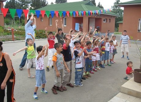 “Yay tətili uşaqların gözü ilə” devizi altında keçirilən  festivalın iştirakçıları mükafatlandırılıb