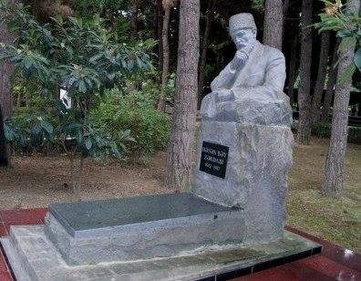 Həsən bəy Zərdabinin qəbri niyə 3 dəfə dəyişdirilib?