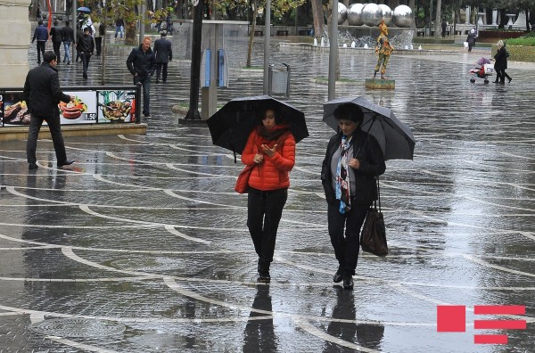 Sabahın HAVA PROQNOZU: şimşək, yağış