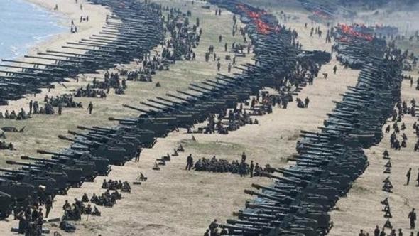 Yeni savaş anonsu: Çin sərhədlərini gücləndirdi