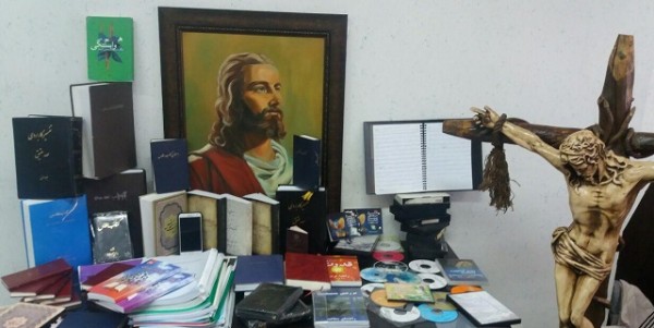İranda böyük əməliyyat: Onlarla xristian yaxalandı