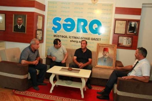 «ŞƏRQ»DƏ ƏHMƏD BƏY AĞAOĞLU RUZGARI....