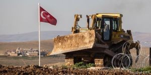 Türkiyə İranla sərhəddə sədd inşa etməyə başlayıb