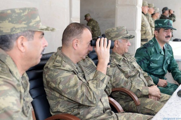 “Əliyev İcevanla Zəngəzuru da almaq istəyir. Bu da olacaq” - Erməni politoloq