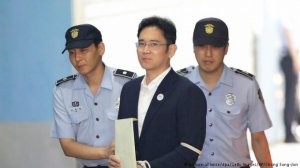 “Samsung“un rəhbərinə 5 il həbs verildi