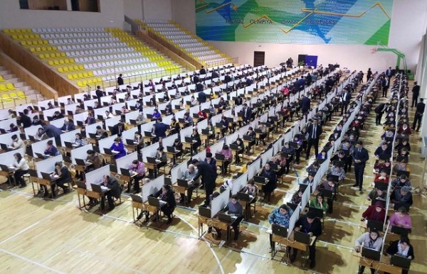 Müəllimlərin müsahibəsində BİABIRÇILIQ: 20 Yanvar faciəsindən XƏBƏRSİZDİRLƏR
