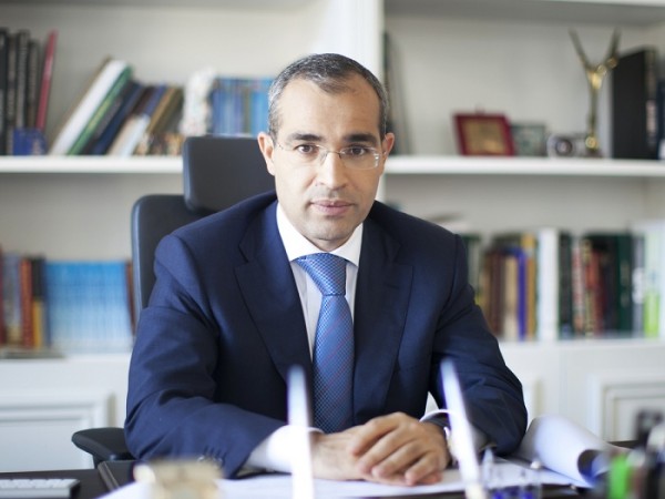 Mikayıl Cabbarovdan rus dili ilə bağlı əmr