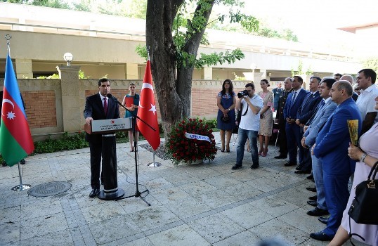 Bakıda Türkiyənin Zəfər bayramı münasibətilə rəsmi qəbul təşkil edilib