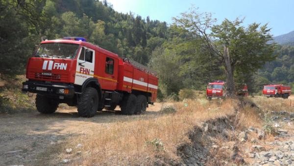 Qəbələdə meşə yanğınları tam söndürüldü