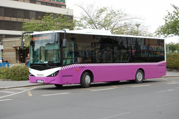 Bakıda avtobusda növbəti BİABIRÇILIQ: “Tula sənin ərindir“