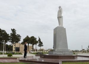 Azərbaycan prezidenti Neftçala rayonuna səfərə gəlib