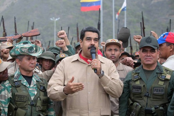 “ABŞ-la müharibəyə hazırlaşın“ - Nikolas Madurodan çağırış
