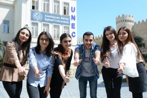 UNEC-dən şagirdlərə inanılmaz fürsət - “Bir günlük tələbə”