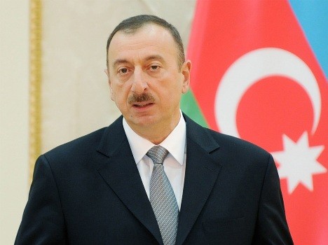 Prezident İlham Əliyev Şamaxıda “Az-Qranata” MMC-yə məxsus üzüm bağları ilə tanış olub