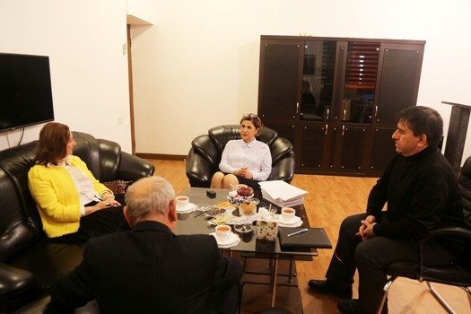 Almaniyalı alim Tərcümə Mərkəzində olub